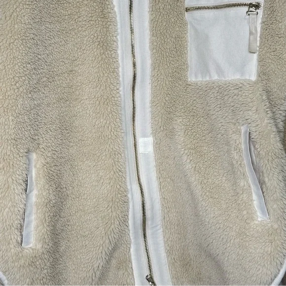 Varley Marney Oversized Fuzzy Jacket Fleece, size S - Picture 5 of 6